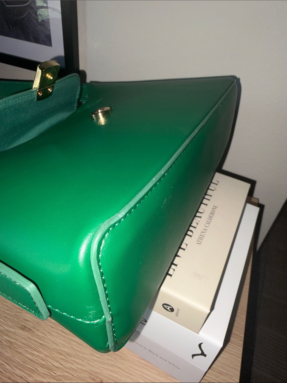 Old Navy Emerald Green Shoulder Bag with Gold Accent - Picture 5 of 7
